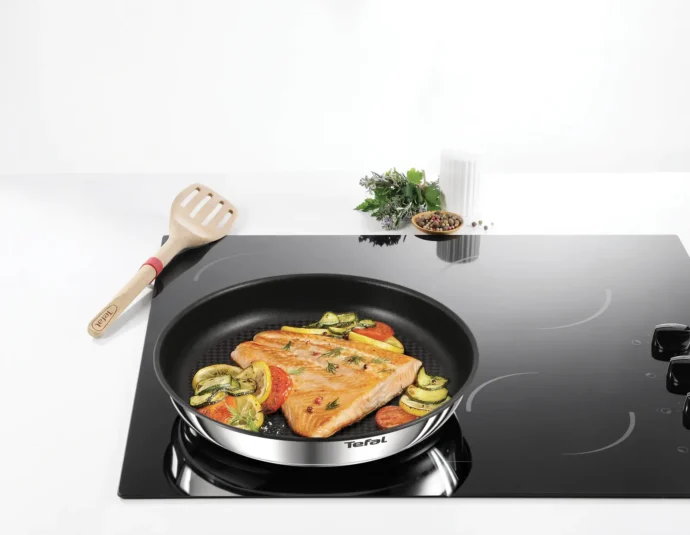 ⁦Batterie de cuisine Tefal Ingenio Emotion 10 pièces⁩ - الصورة ⁦2⁩